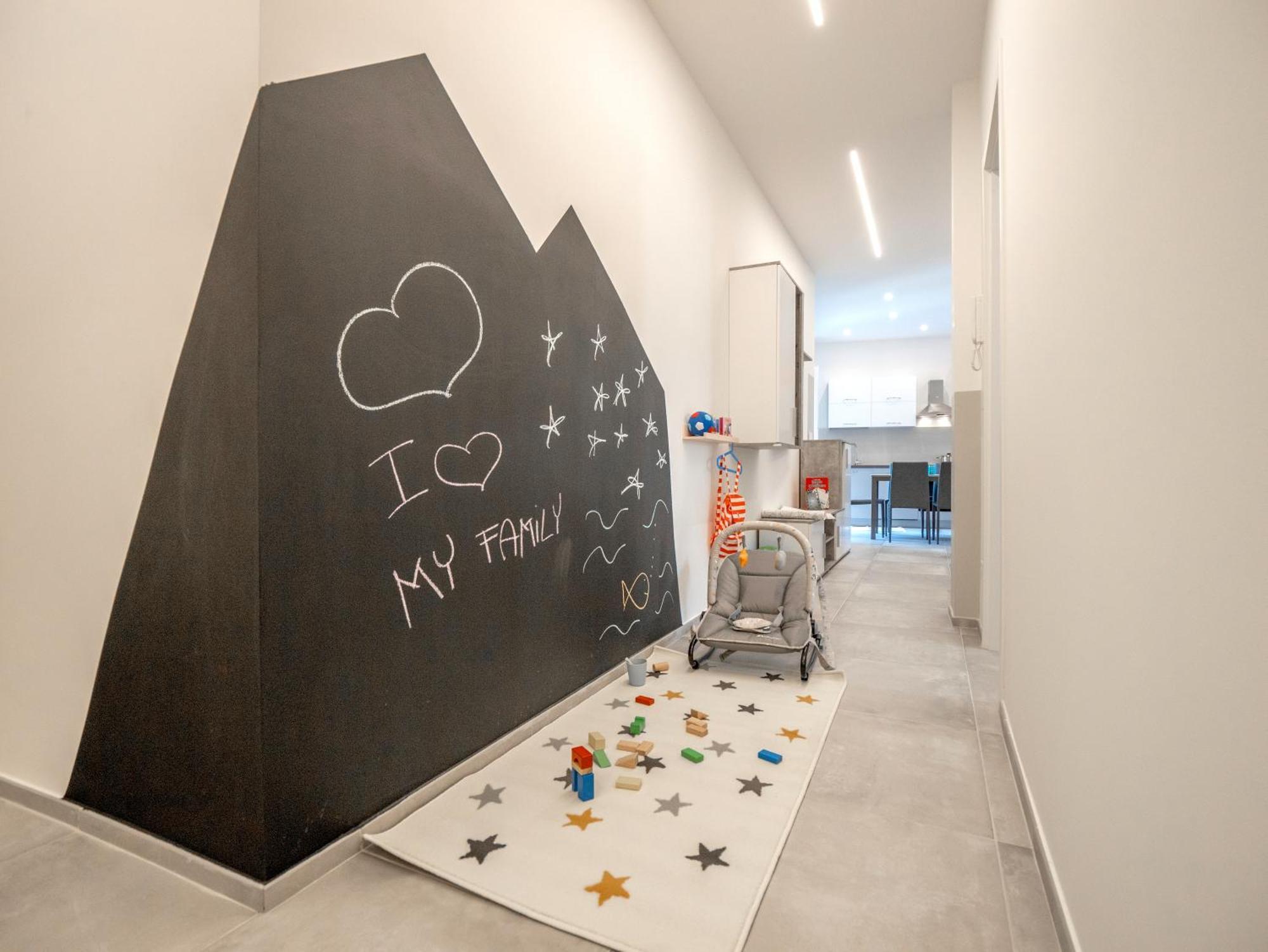Babyaccomodation Family Bright Pietra Ligure Extérieur photo