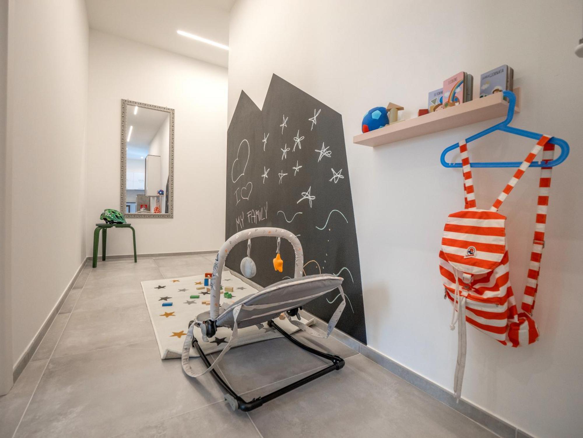 Babyaccomodation Family Bright Pietra Ligure Extérieur photo