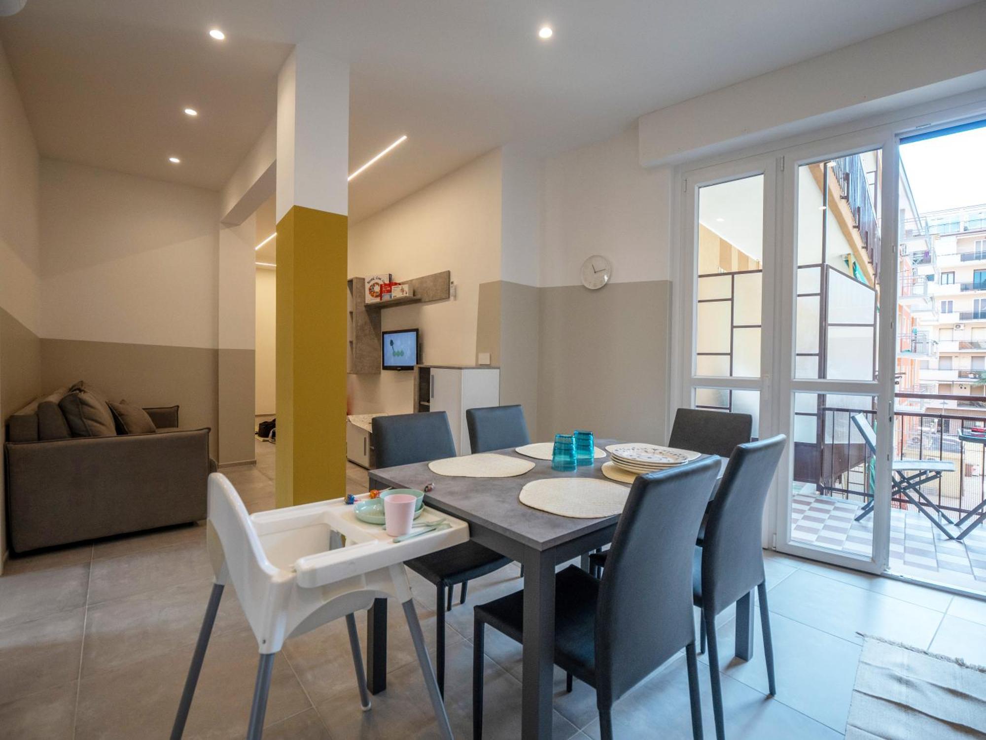Babyaccomodation Family Bright Pietra Ligure Extérieur photo