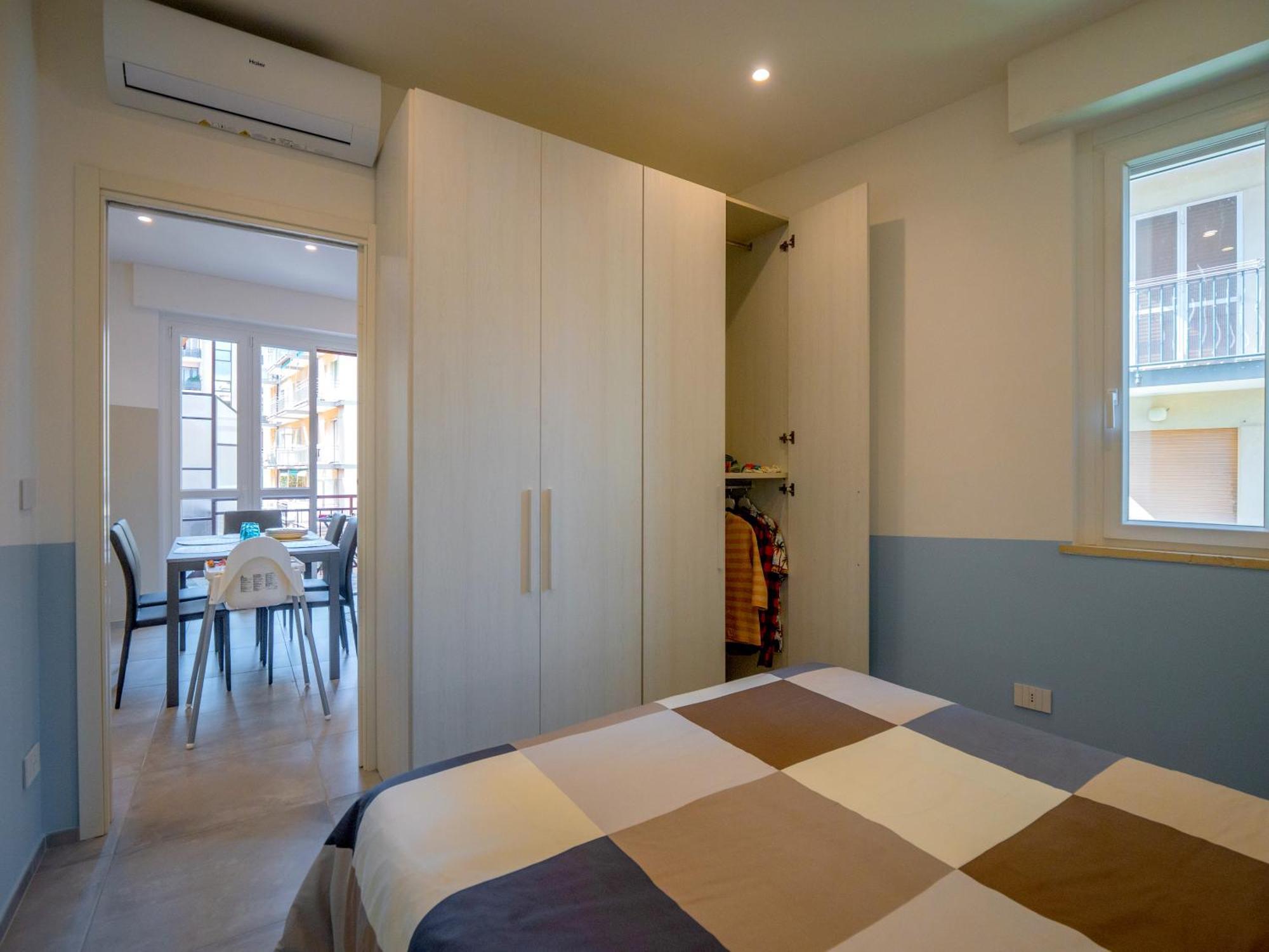 Babyaccomodation Family Bright Pietra Ligure Extérieur photo